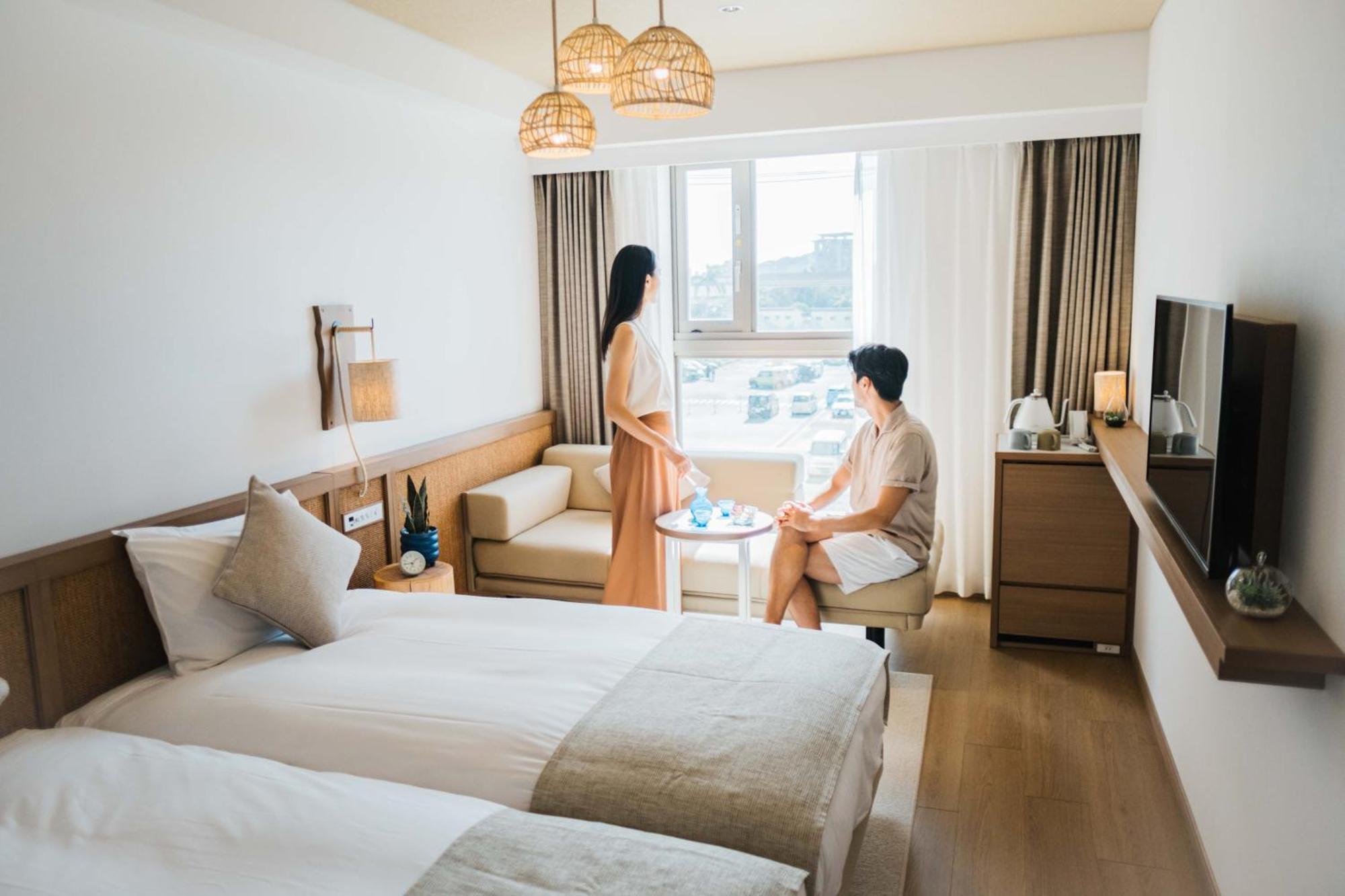 Hotel Resol Trinity นาฮะ ภายนอก รูปภาพ